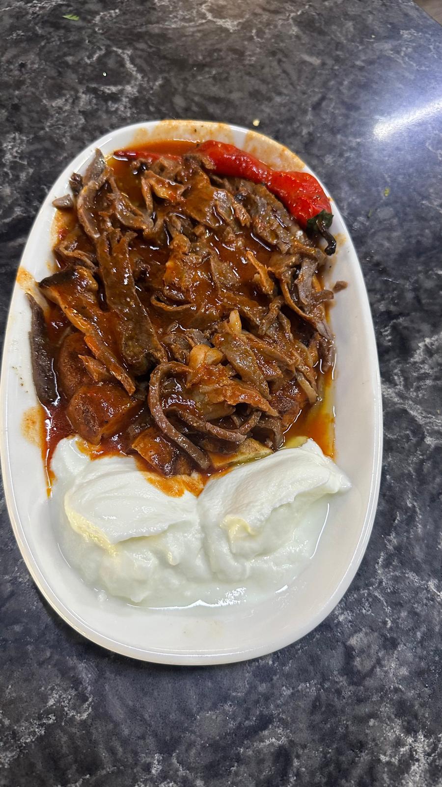 İskender Tereyağlı
